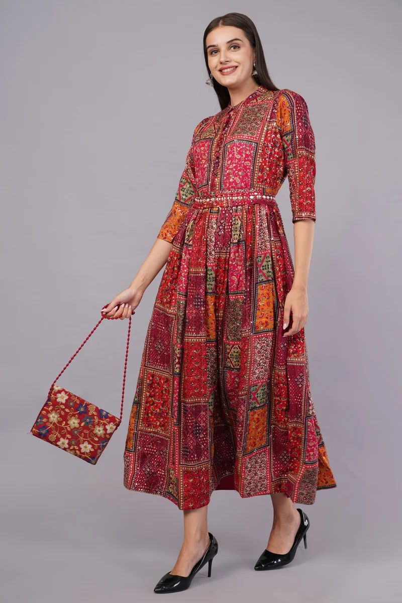 Vaidahi's Luxe Lace Look: Cotton Kurti Set with Embellished Neck & Dupatta